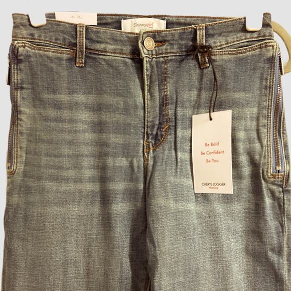 New! Skinny Girl Cheryl Mid-Rise Jogger Fit Jeans Sizes 24, 27, 28, and 29 - Picture 3 of 11